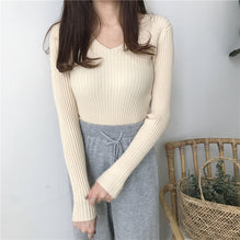 Pull basique en col V pour femme