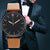 Montre basic pour homme d'affaires